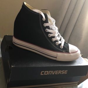 Wedged converse All starts